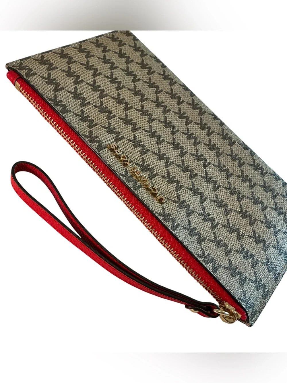 Michael Kors Large Zip Clutch Wristlet Jet Set MK Logo Natural/Acorn Beige/Red